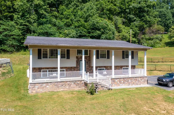 $2,400 | 135 Riders Drive, Gate City, VA 24251