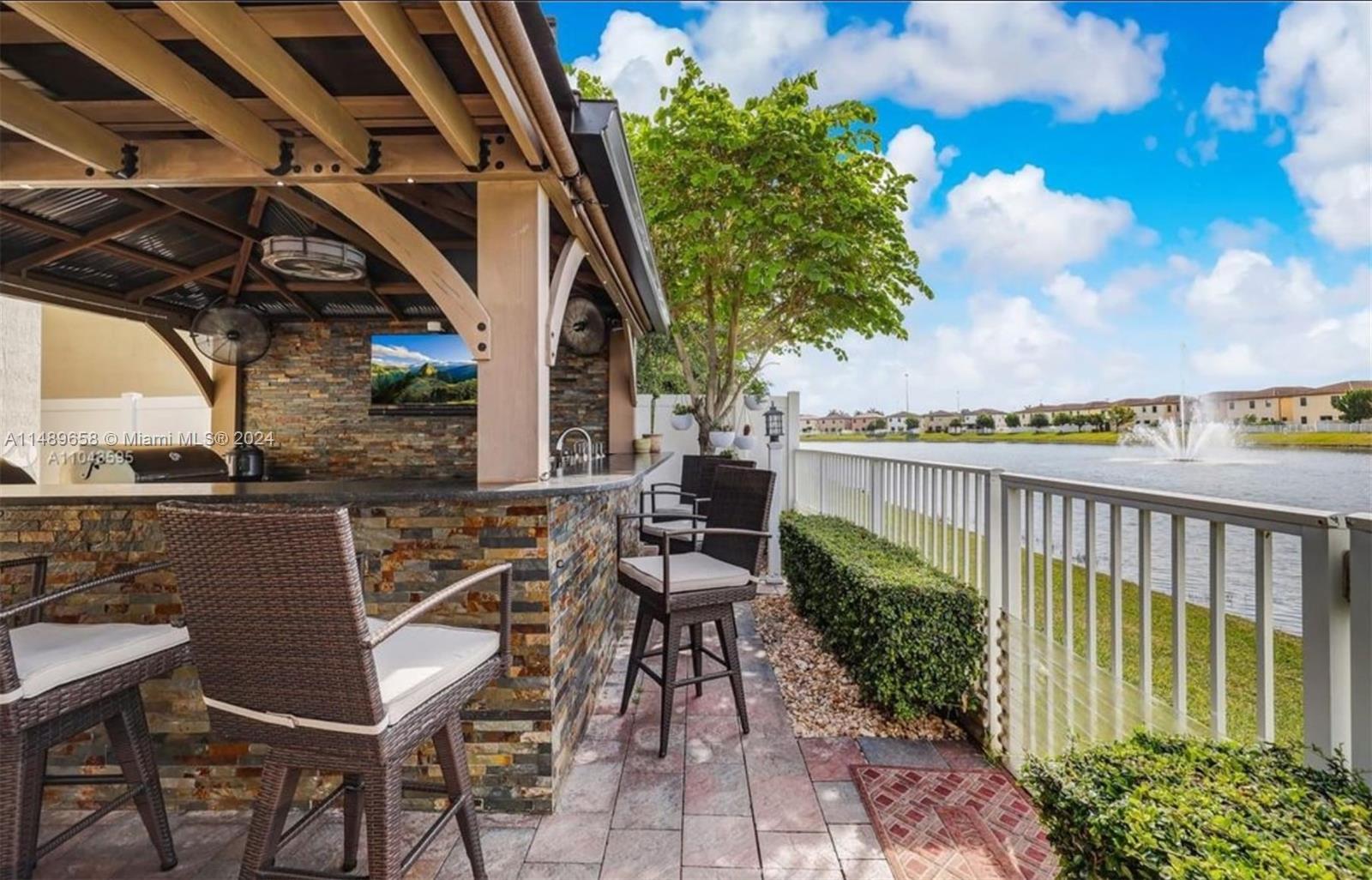 3522 West 88th Street Hialeah, FL 33018 - Photo 8 of 52 a view of balcony with furniture