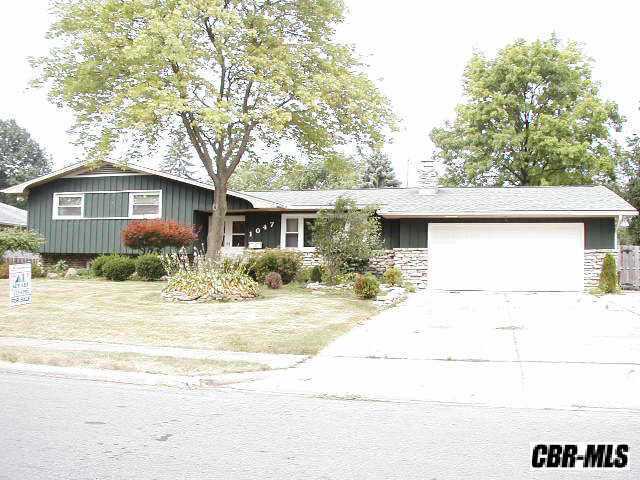 1047 Bernhard Road Columbus, OH 43227 - Photo 1 of 1