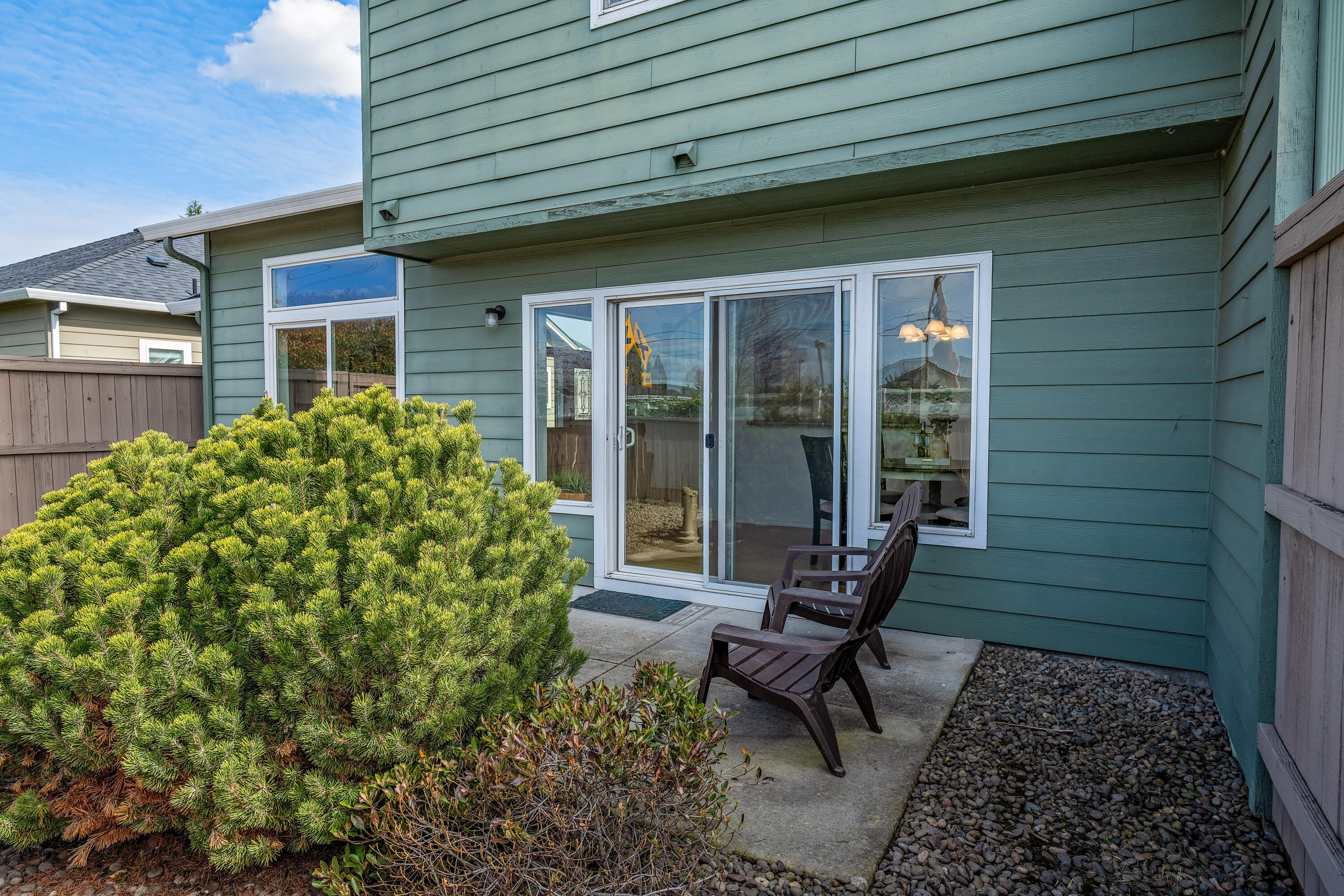 368 Live Oak Loop Central Point, OR 97502 - Photo 20 of 24