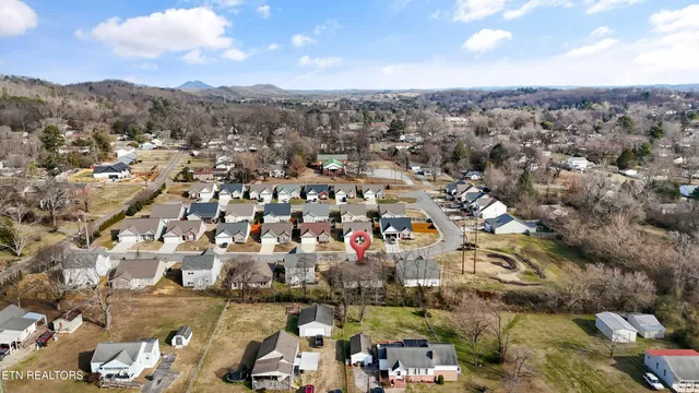 $349,900 | 3633 Flowering Vine Way, Knoxville, TN 37917