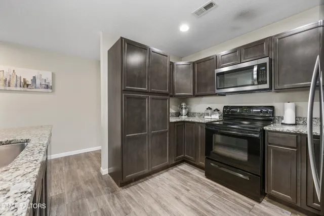 $349,900 | 3633 Flowering Vine Way, Knoxville, TN 37917