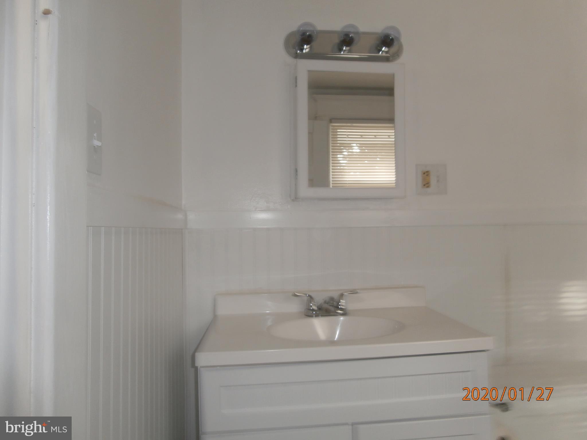 104 7th Street Riverside, NJ 08075 - Photo 19 of 26 Bath