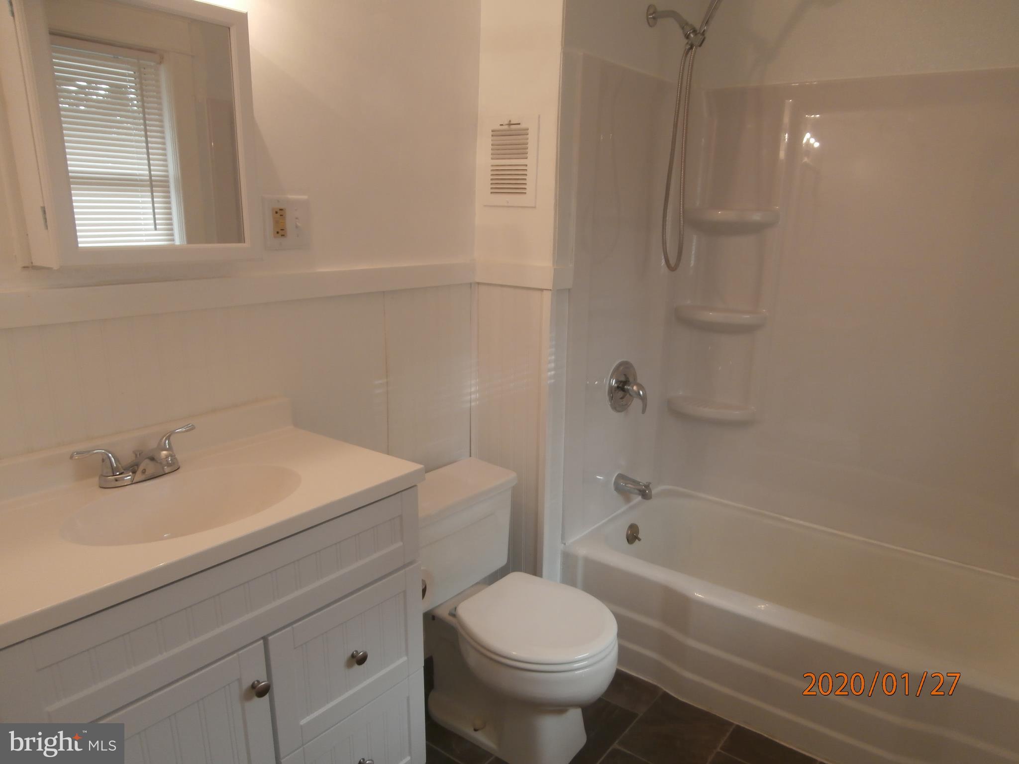 104 7th Street Riverside, NJ 08075 - Photo 20 of 26 Bath