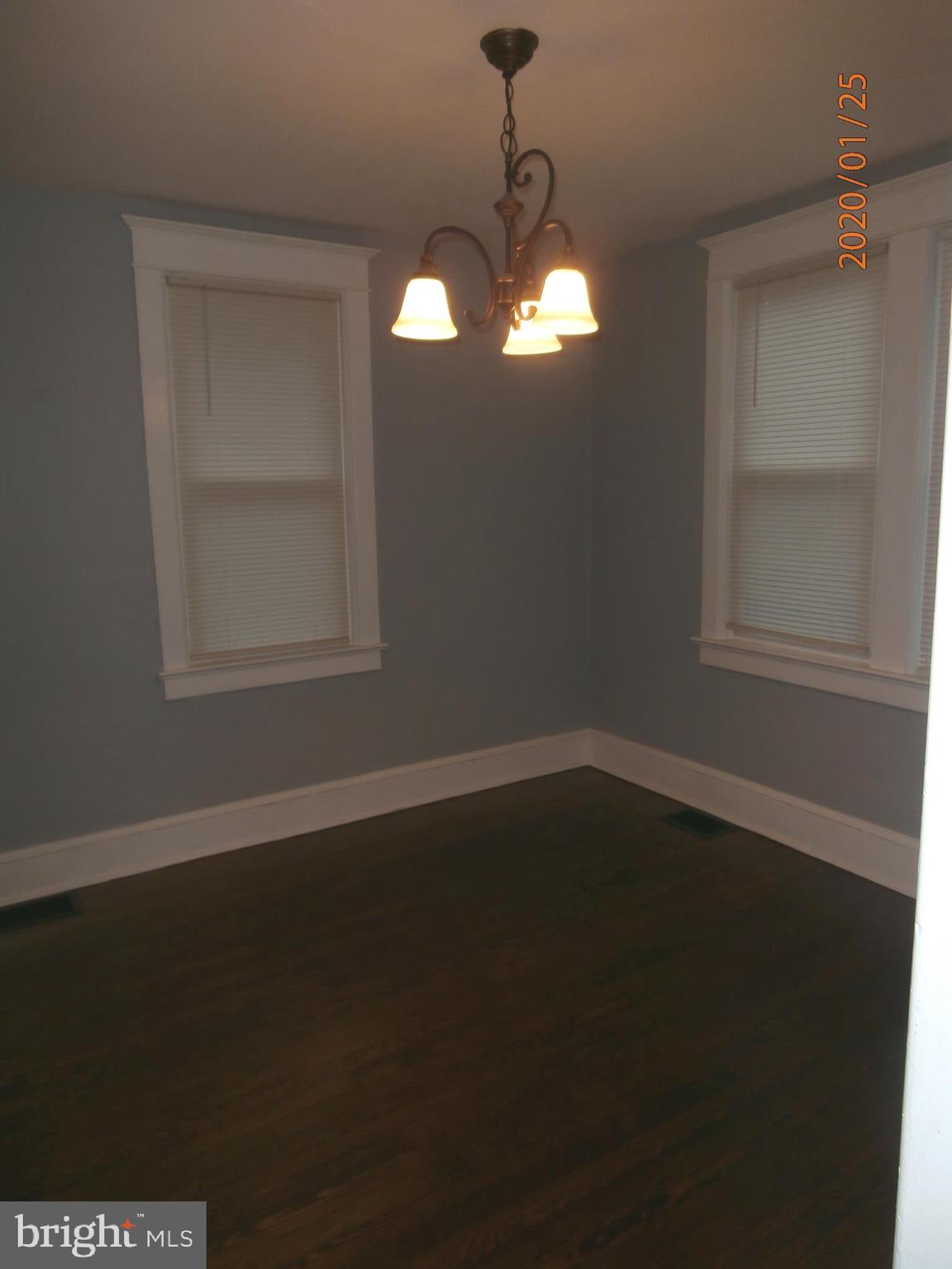 104 7th Street Riverside, NJ 08075 - Photo 10 of 26 Dining Room