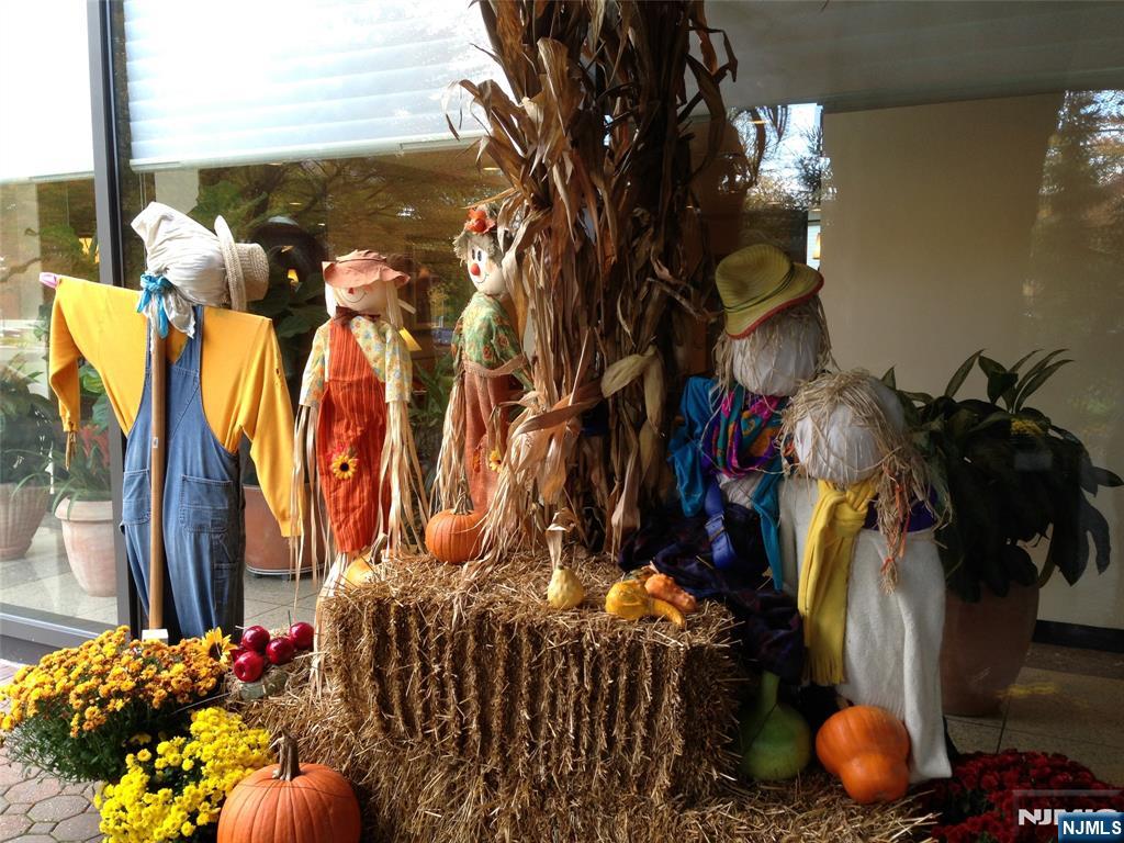 2000 Linwood Avenue, Unit 4P Fort Lee, NJ 07024 - Photo 15 of 21