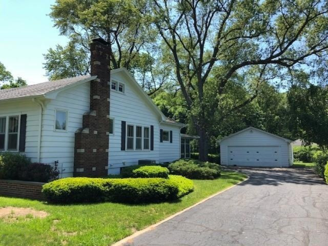 1758 Commonwealth Road Benton Harbor, MI 49022 - Photo 4 of 9 1758d