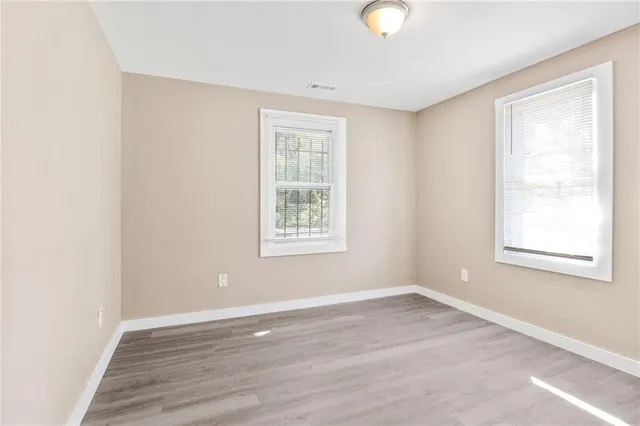 $200,000 | 2020 Brickel Boulevard, Kansas City, KS 66104