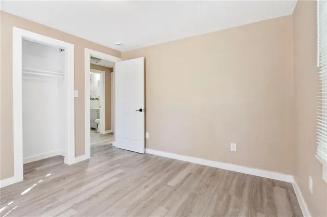 $200,000 | 2020 Brickel Boulevard, Kansas City, KS 66104