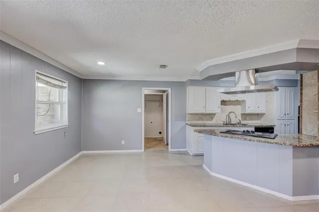 $2,200 | 7324 Vanessa Drive, Fort Worth, TX 76112