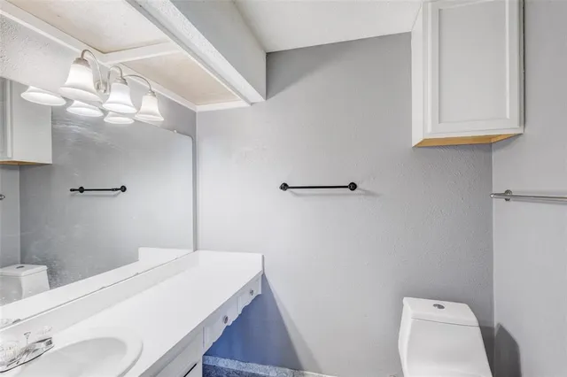 $2,200 | 7324 Vanessa Drive, Fort Worth, TX 76112