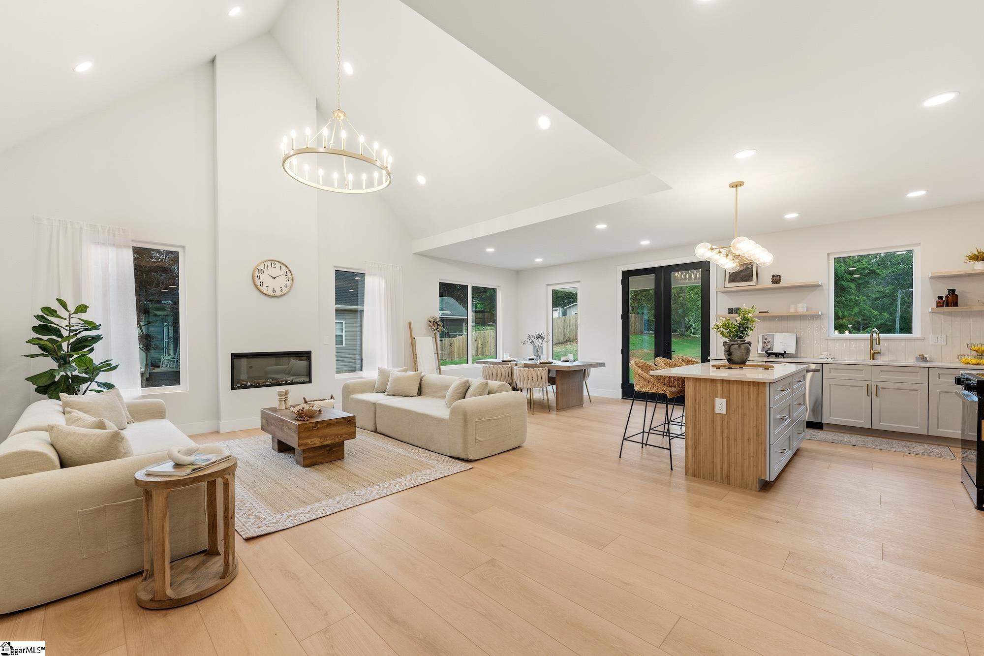 115 Plantation Point Anderson, SC 29625 - Photo 8 of 47 Gallery Image 8