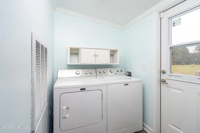 $270,000 | 204 Kings Parkway, Hubert, NC 28539