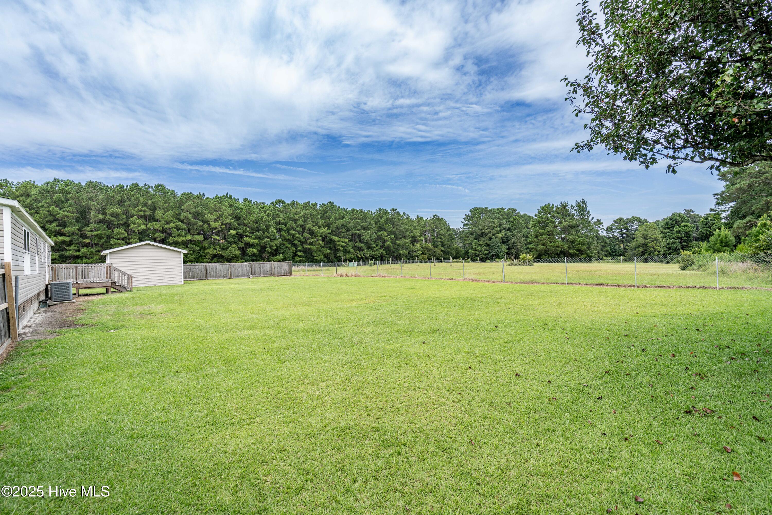 204 Kings Parkway Hubert, NC 28539 - Photo 26 of 30 Back Yard
