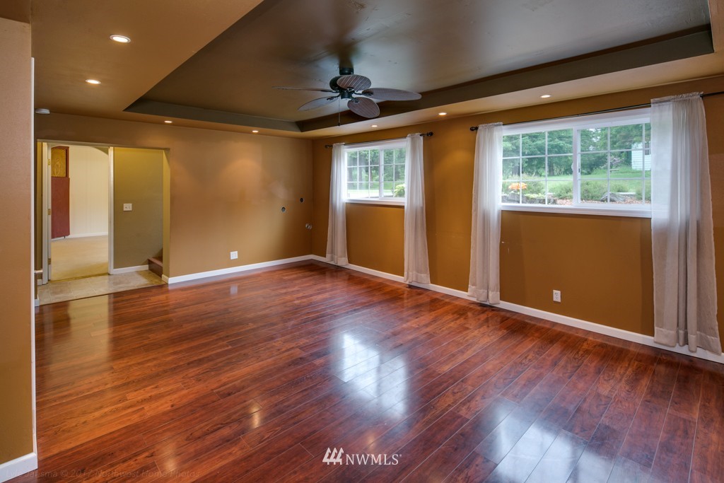 8826 Valley View Road Custer, WA 98240 - Photo 15 of 25