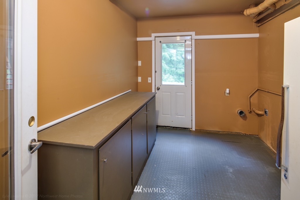 8826 Valley View Road Custer, WA 98240 - Photo 16 of 25