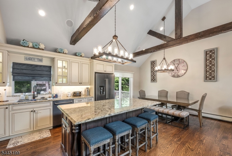 31 Osceola Road Wayne, NJ 07470 - Photo 10 of 44