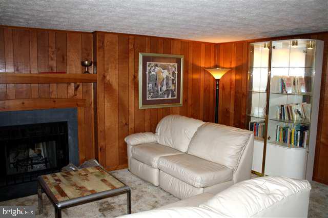 3300 Ridgeway Road Harrisburg, PA 17109 - Photo 8 of 12 Gallery Image 8