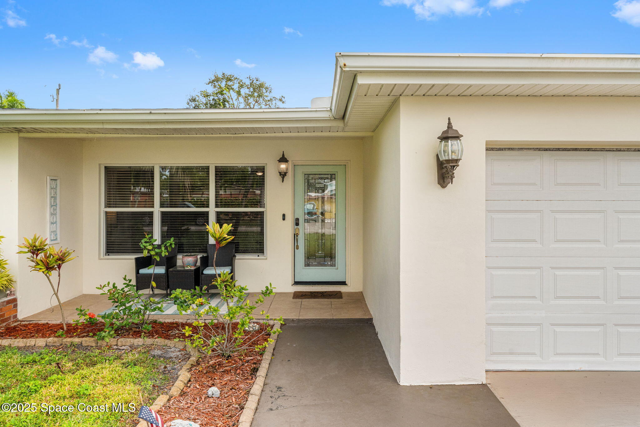 926 Santa Cruz Road Cocoa Beach, FL 32931 - Photo 5 of 43 DSC00561-Edit