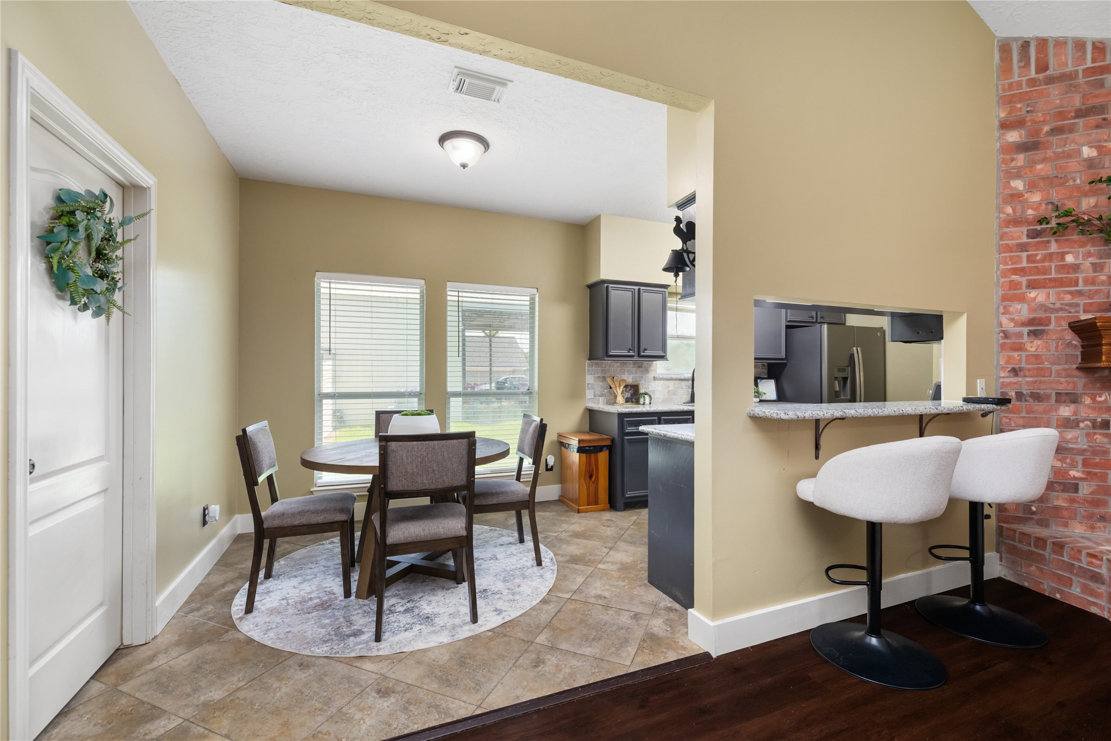 1102 Spring Branch Drive Baytown, TX 77523 - Photo 15 of 28