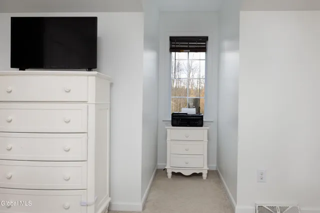 $599,900 | 20 Stonebridge Drive, Ballston, NY 12019