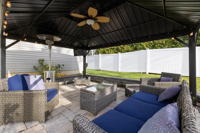 $599,900 | 20 Stonebridge Drive, Ballston, NY 12019