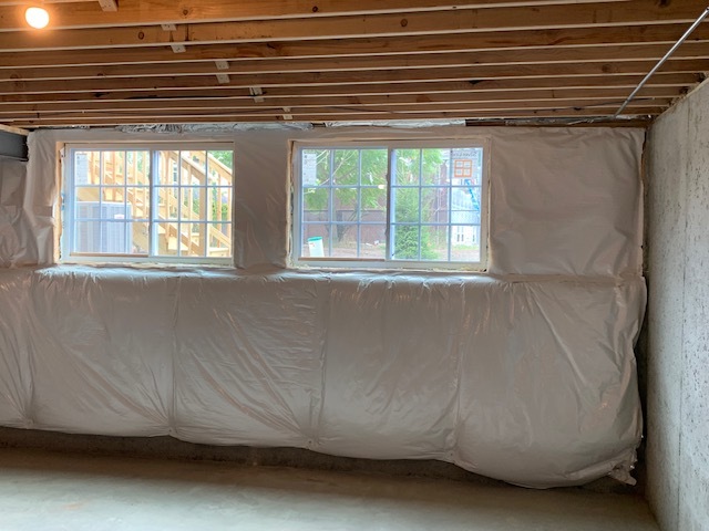 489 Ridge Road Bolingbrook, IL 60440 - Photo 19 of 34 a living room with a large window