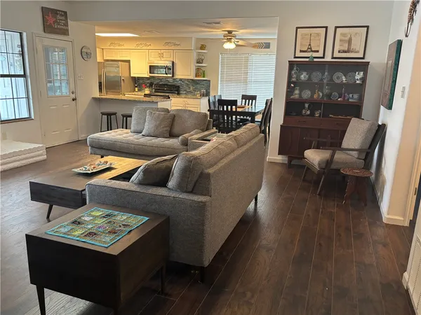 $2,500 | 13829 Whitecap Boulevard, Corpus Christi, TX 78418