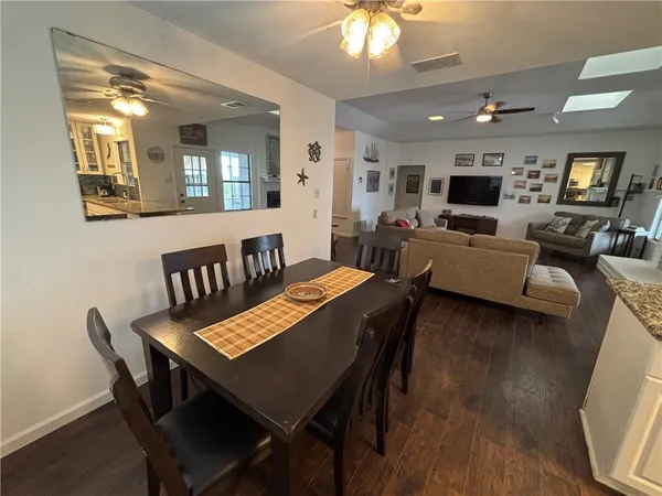 $2,500 | 13829 Whitecap Boulevard, Corpus Christi, TX 78418