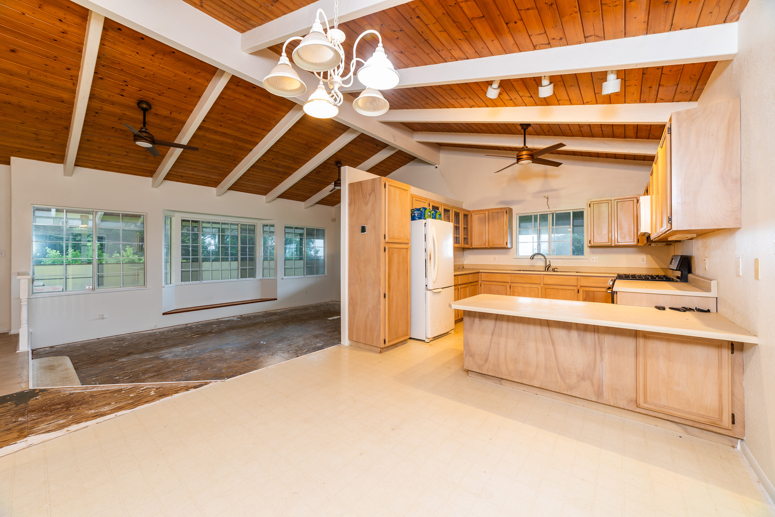 2637 Kaiwiki Road Hilo, HI 96720 - Photo 25 of 30 Gallery Image 25