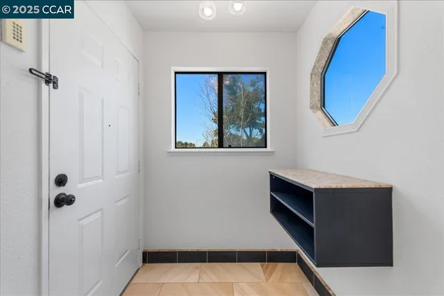 $375,000 | 219 Sea Crest Circle, Vallejo, CA 94590