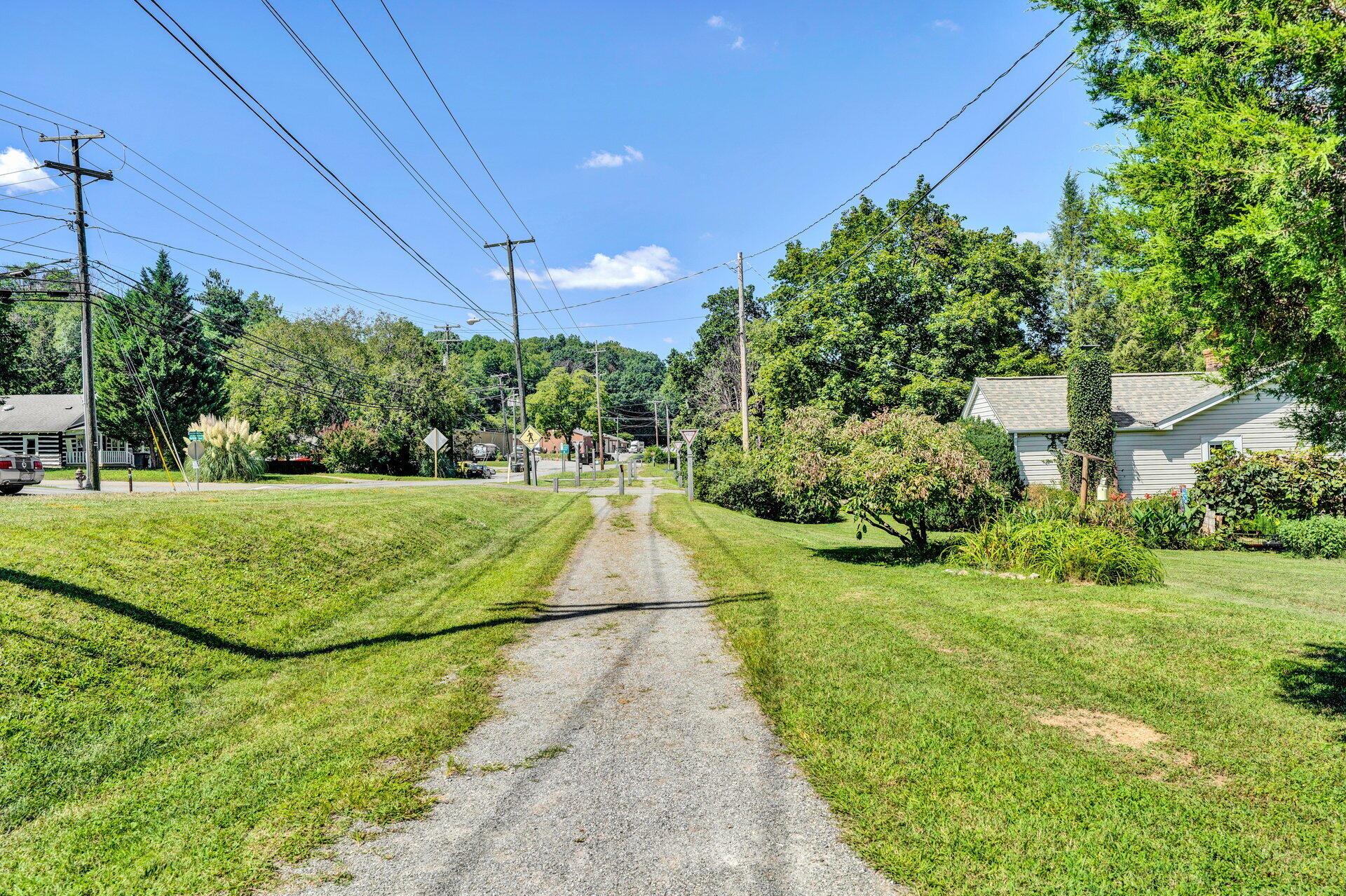 672 Kessler Mill Road Salem, VA 24153 - Photo 42 of 44 a view of a backyard