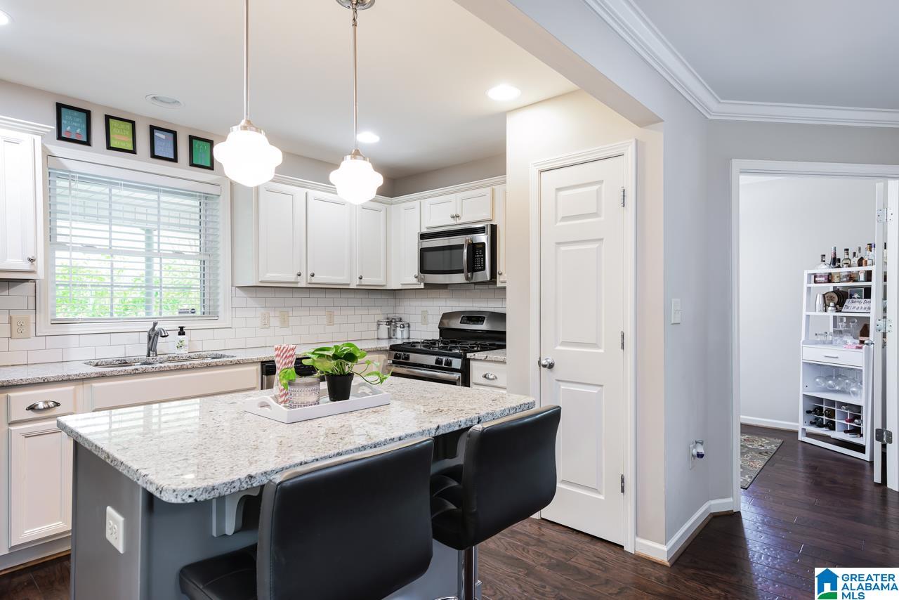 1601 Cresthill Road Birmingham, AL 35213 - Photo 8 of 24