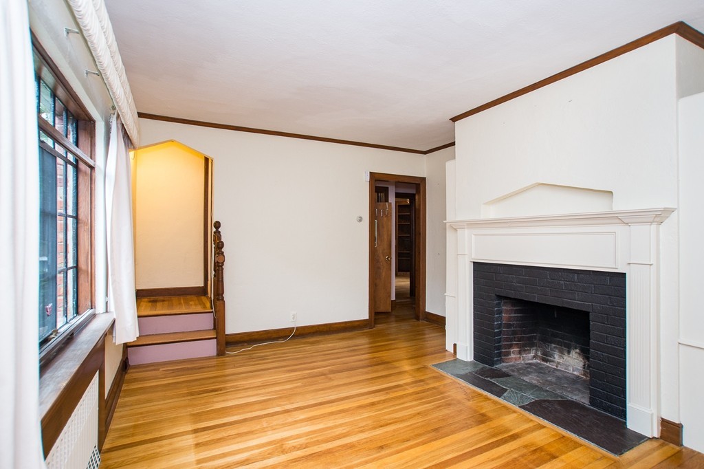 32 Wetherbee Road Waltham, MA 02453 - Photo 11 of 28 Gallery Image 11