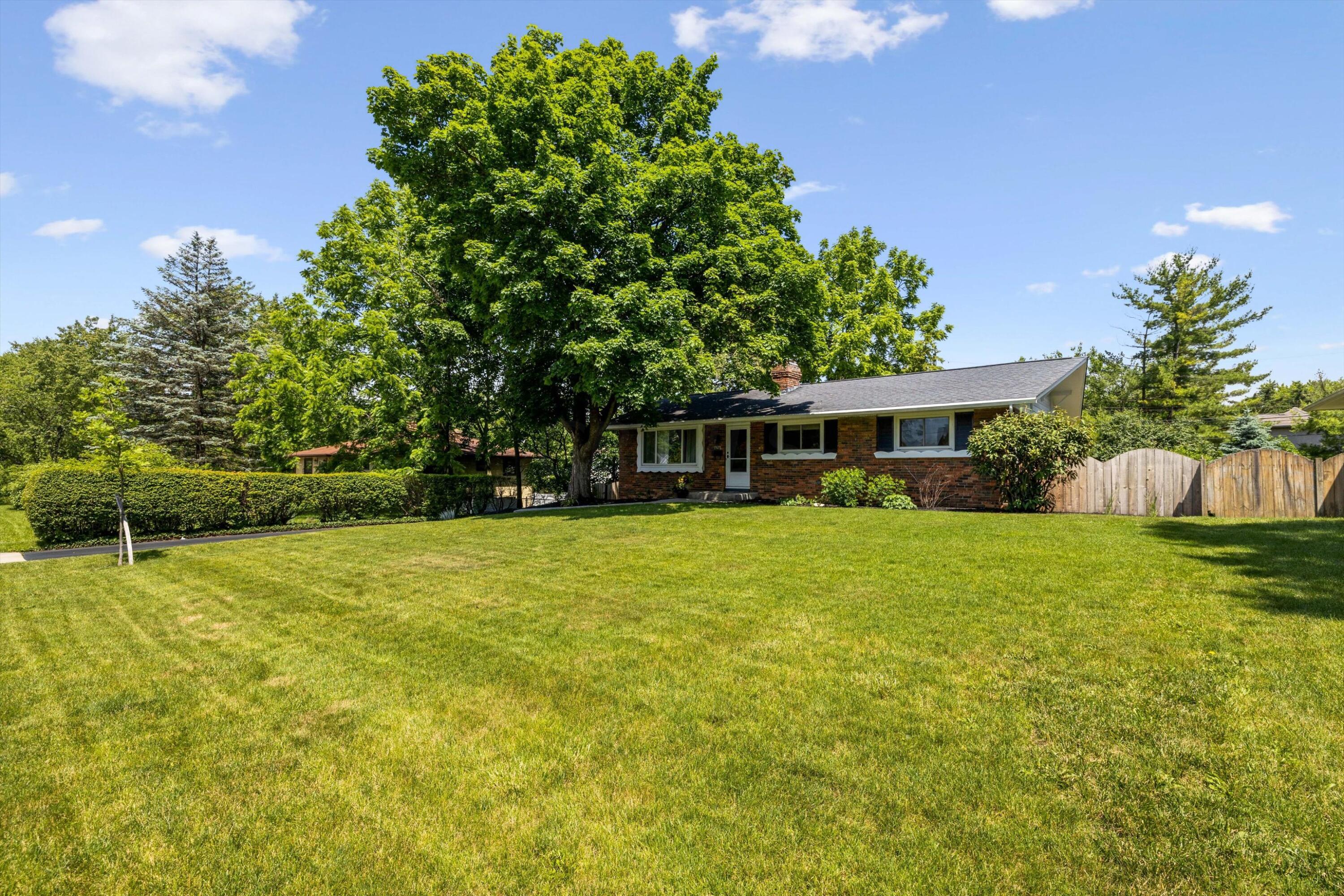 2678 Edgevale Road Upper Arlington, OH 43221 - Photo 45 of 49 54-511A3811
