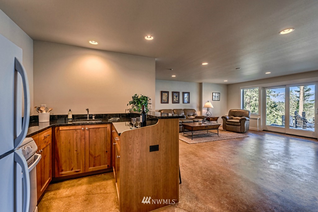 13775 Gibralter Road Anacortes, WA 98221 - Photo 16 of 25 Gallery Image 16