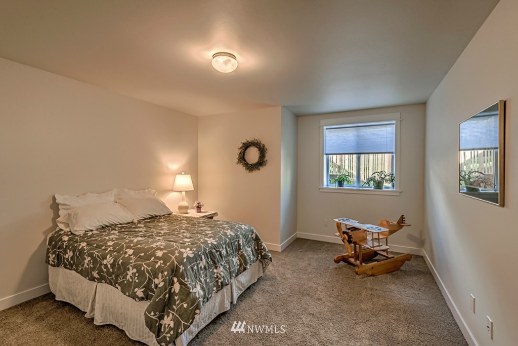 13775 Gibralter Road Anacortes, WA 98221 - Photo 19 of 25 Gallery Image 19