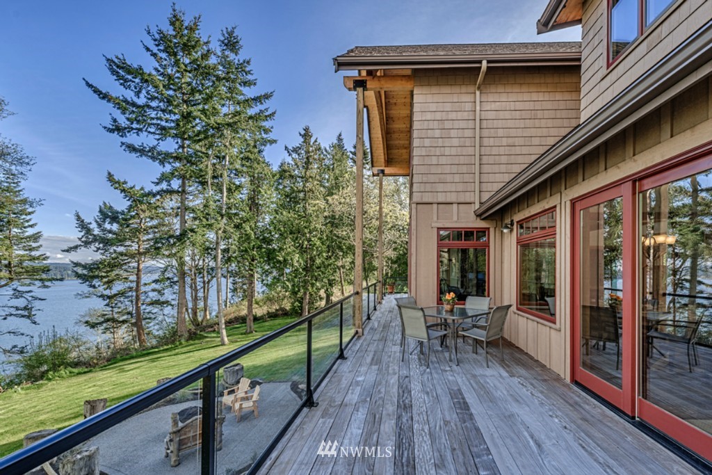 13775 Gibralter Road Anacortes, WA 98221 - Photo 24 of 25 Gallery Image 24