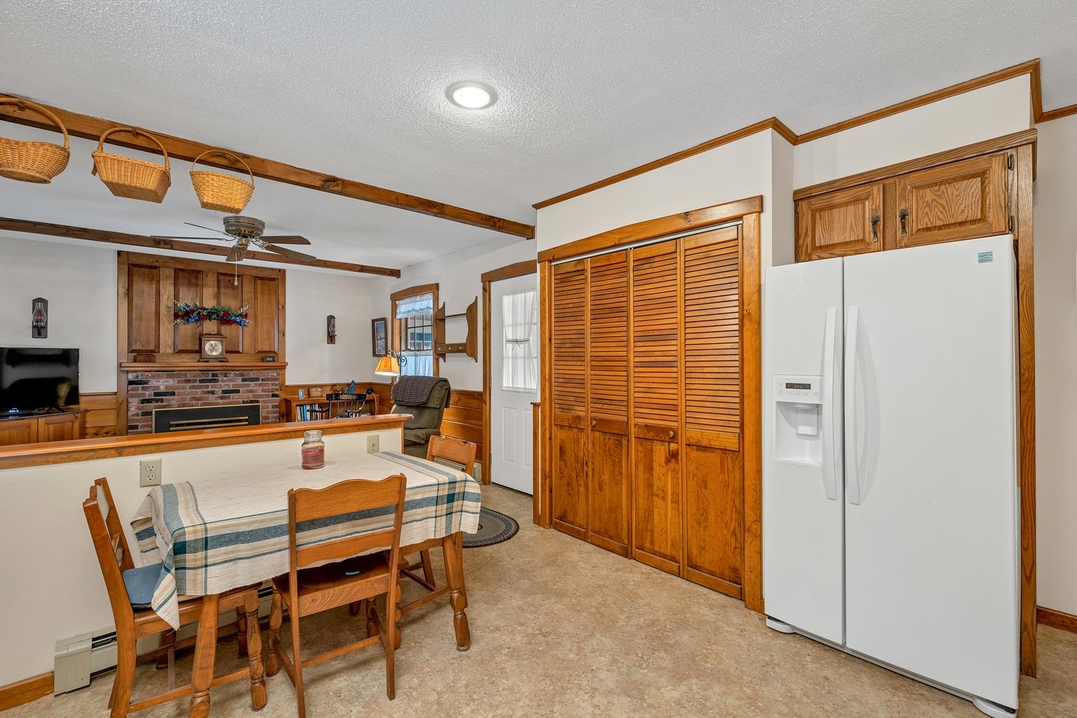 109 Lyford Road Brookfield, NH 03872 - Photo 13 of 40