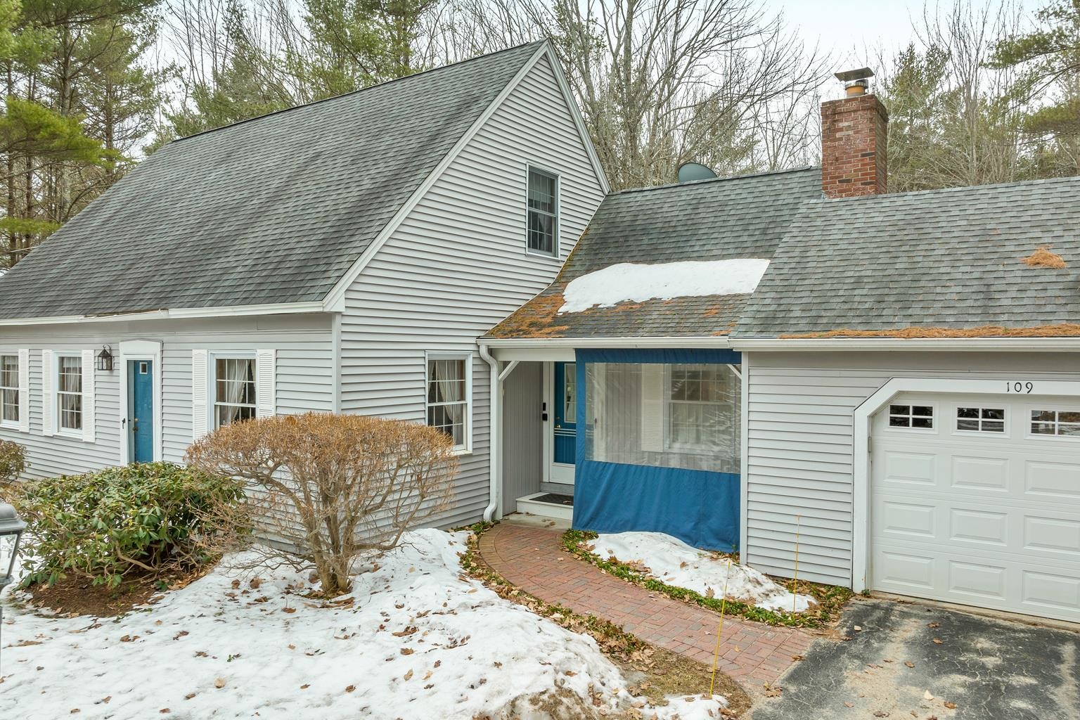 109 Lyford Road Brookfield, NH 03872 - Photo 2 of 40