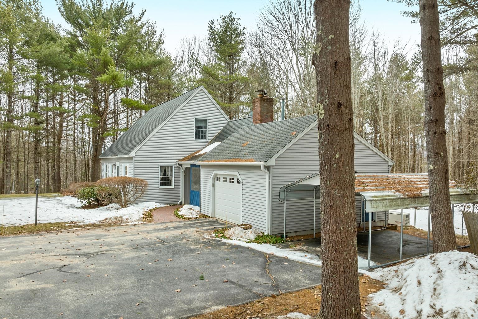109 Lyford Road Brookfield, NH 03872 - Photo 3 of 40
