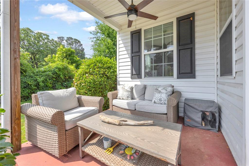 43 Hood Street Commerce, GA 30529 - Photo 6 of 32