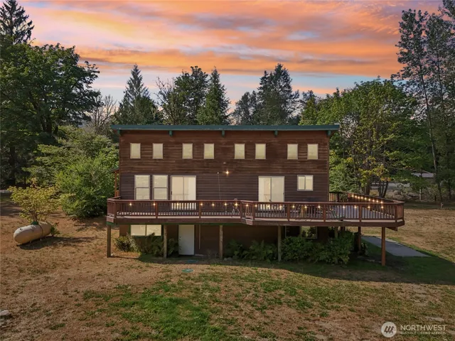 $700,000 | 14341 Highway 530, Concrete, WA 98237
