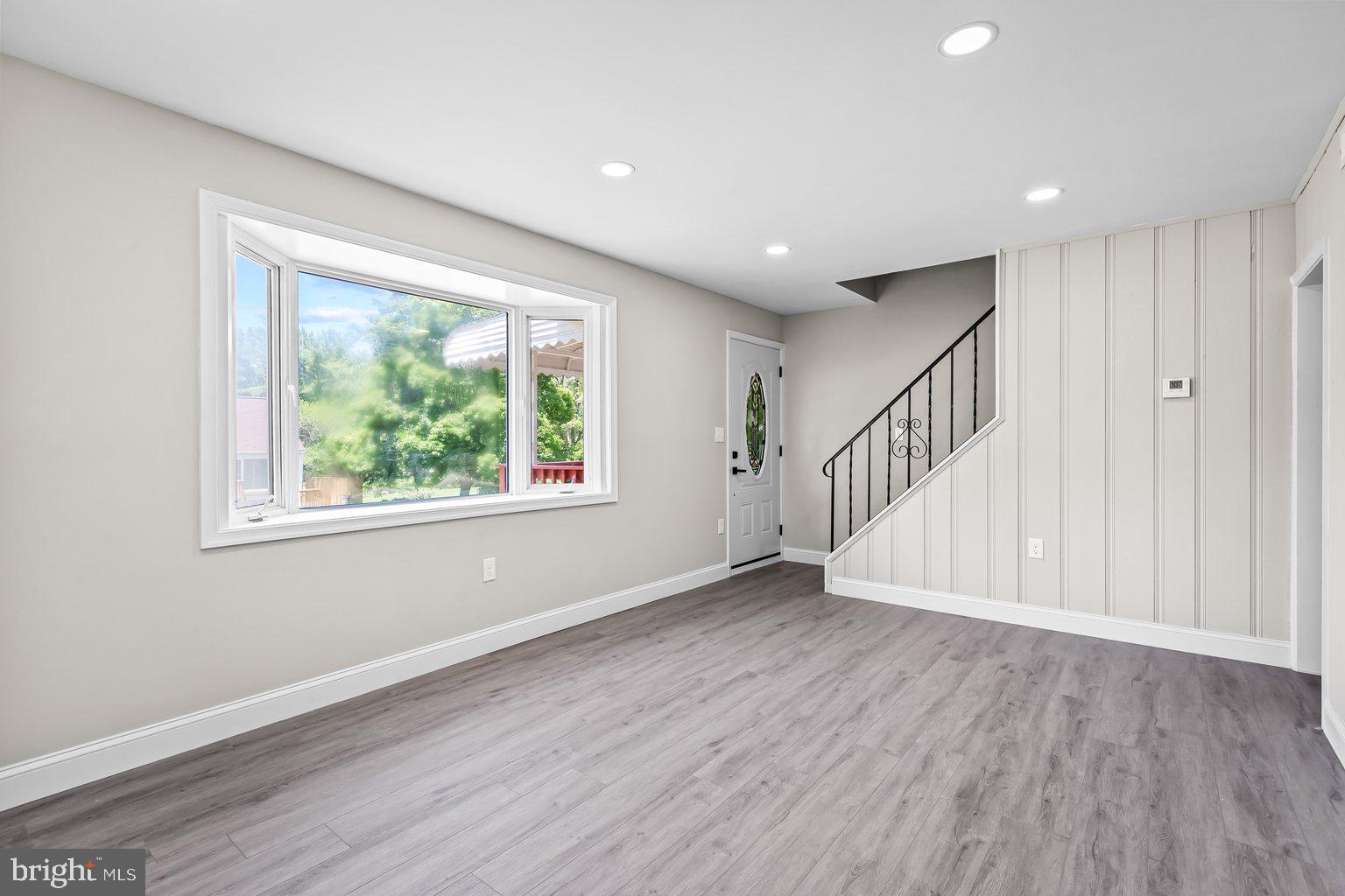 819 Cliffedge Road Pikesville, MD 21208 - Photo 11 of 33