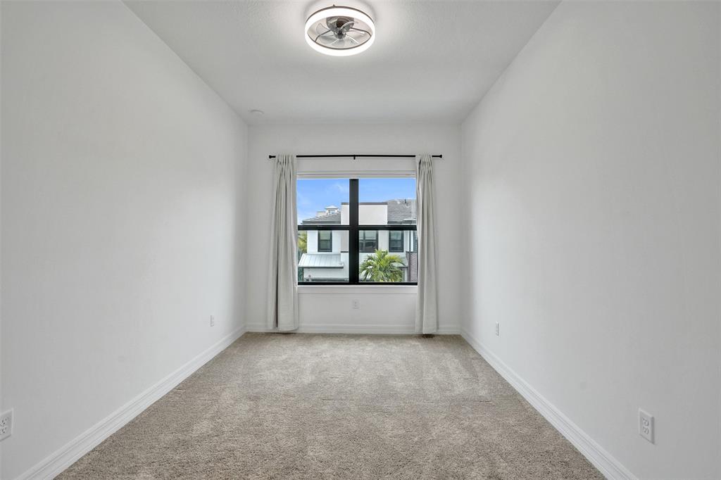 8355 Northwest 7th Place Plantation, FL 33324 - Photo 39 of 55