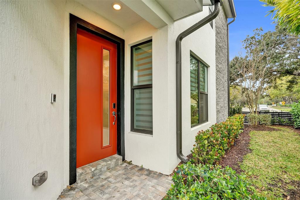 8355 Northwest 7th Place Plantation, FL 33324 - Photo 5 of 55