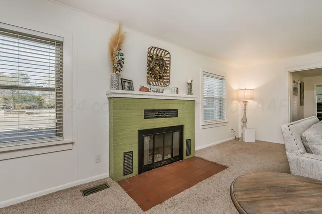 $575,000 | 2000 3rd Avenue, Canyon, TX 79015