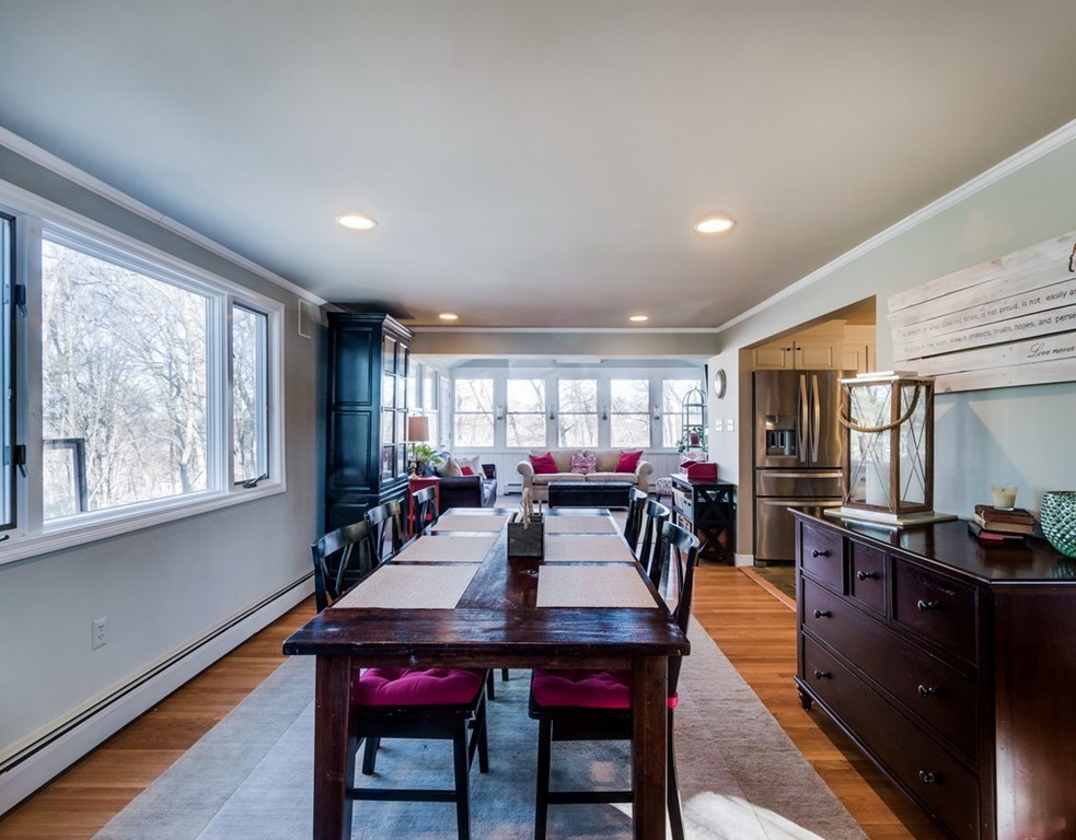 64 Crabtree Road Concord, MA 01742 - Photo 10 of 21 Gallery Image 10