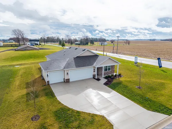 $312,900 | 731 Aviation Drive, Ossian, IN 46777
