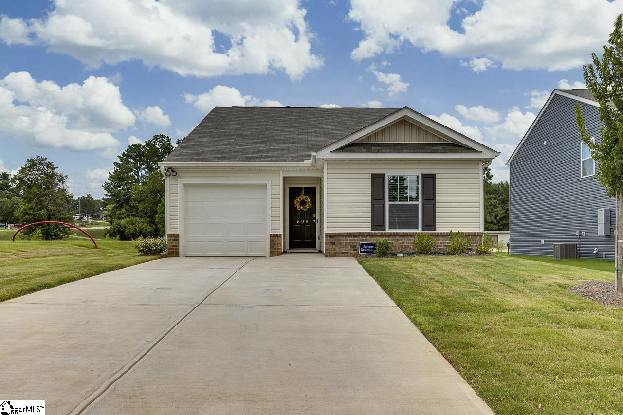509 Whitewater Ridge Seneca, SC 29678 - Photo 4 of 35 Gallery Image 4